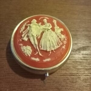 Vintage Victorian Style Cameo Pill Stash Box Container Organizer Couple Dancing